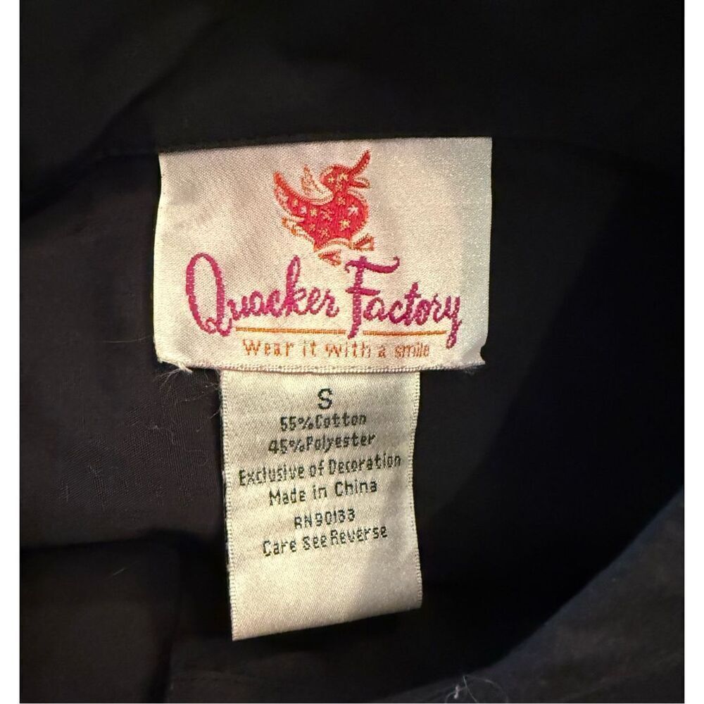 Quacker Factory Rhinestone Fleur de Lis Oversized Blouse Black Sz. S Stretch - Picture 6 of 7